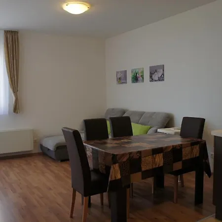 Διαμέρισμα Galerius Happy Family