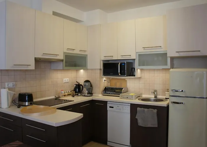 Galerius Happy Family Siófok